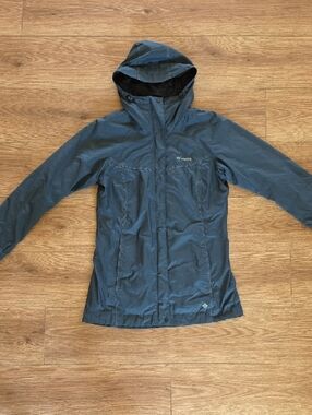 Columbia Women's Navy Hooded Jacket, Size Medium